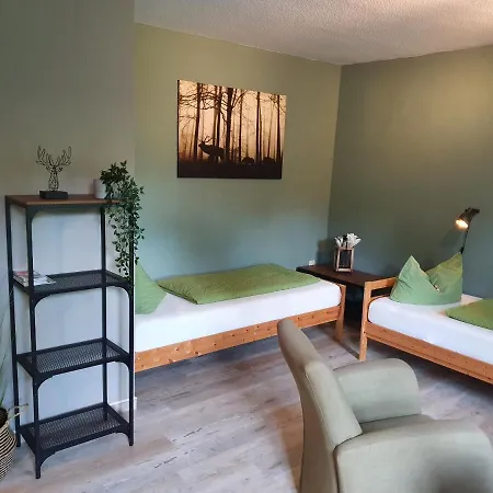Apartment Und Bistro Zum Glasmacher *
