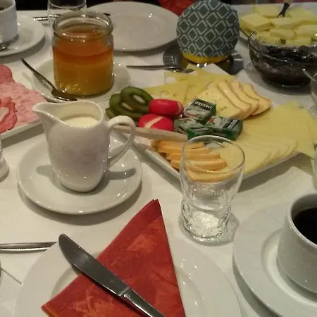 Lejlighed Und Bistro Zum Glasmacher