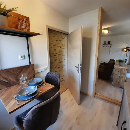 Und Bistro Zum Glasmacher Lejlighed *