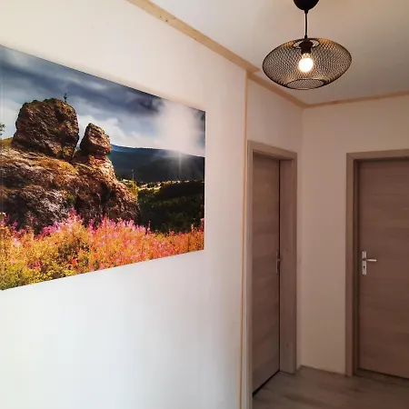 Apartment Und Bistro Zum Glasmacher
