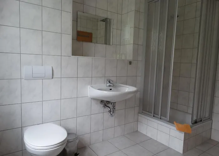 Und Bistro Zum Glasmacher Apartament Gehlberg