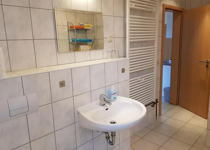 Und Bistro Zum Glasmacher Apartament Gehlberg