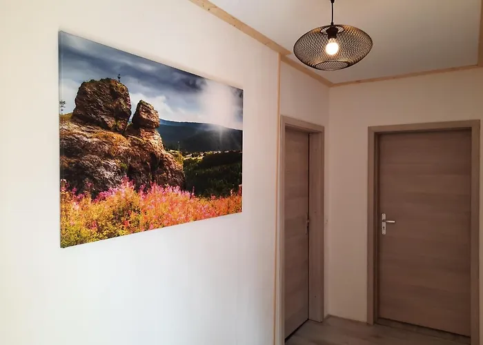 Daire Und Bistro Zum Glasmacher